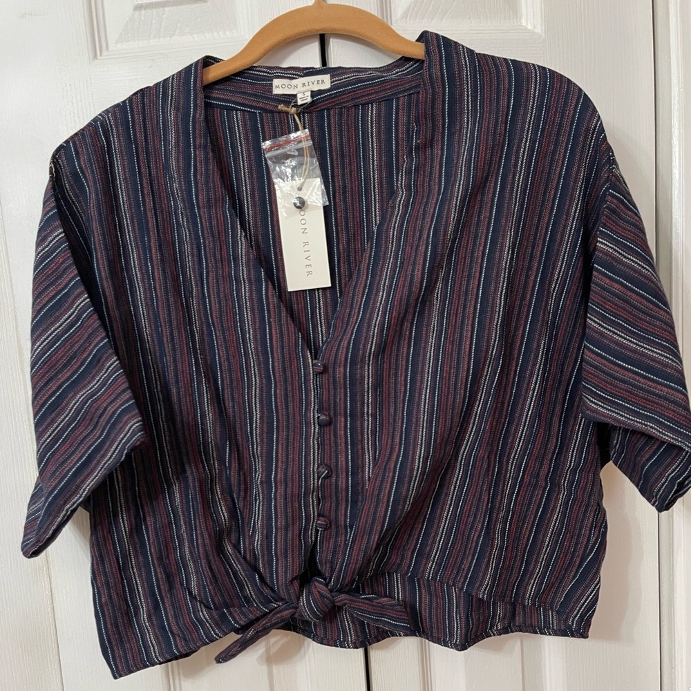 NWT Moon River tie-waist stripe blouse Size Small PTP 25 Length 19